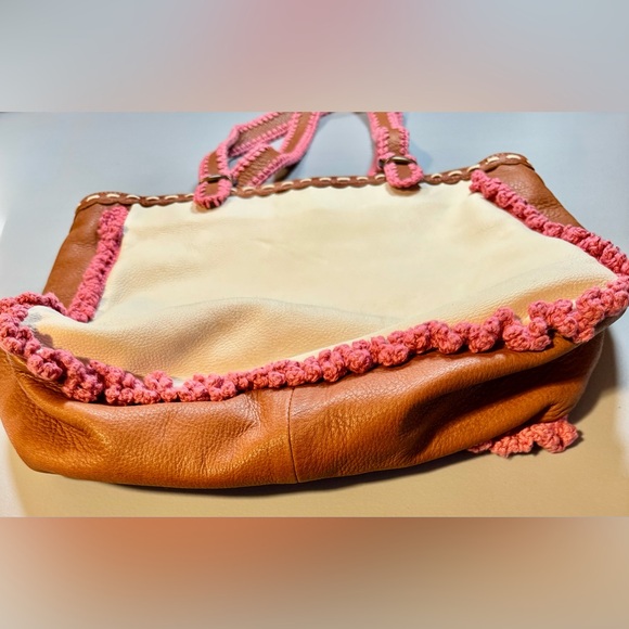 Vintage Isabella Fiore Dog Purse-Leather - Picture 2 of 13